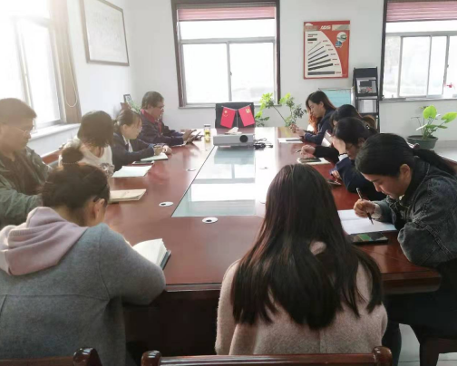 金鋒鋸業(yè)十月份帶鋸床、帶鋸條銷售座談會(huì)